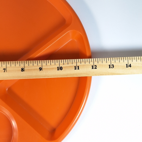 Vintage 80s Plastic Divided Camping Dinner Plates - Picture 9 of 9